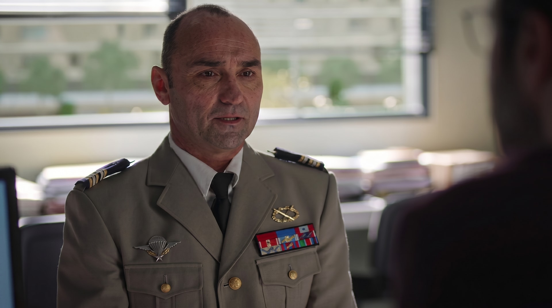 Frank BETERMIN en uniforme de colonel sur un tournage France 2